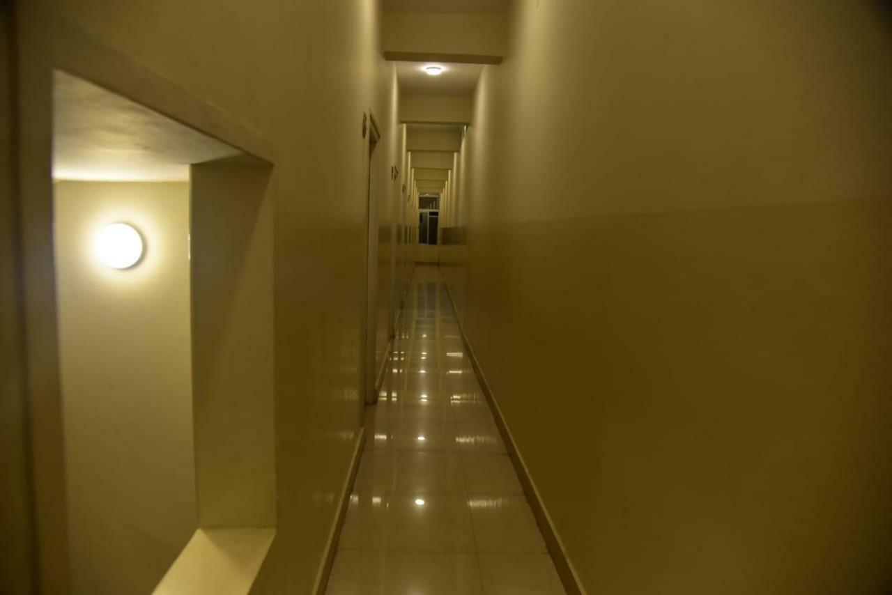 Raj Residency Hotel Mysore Buitenkant foto