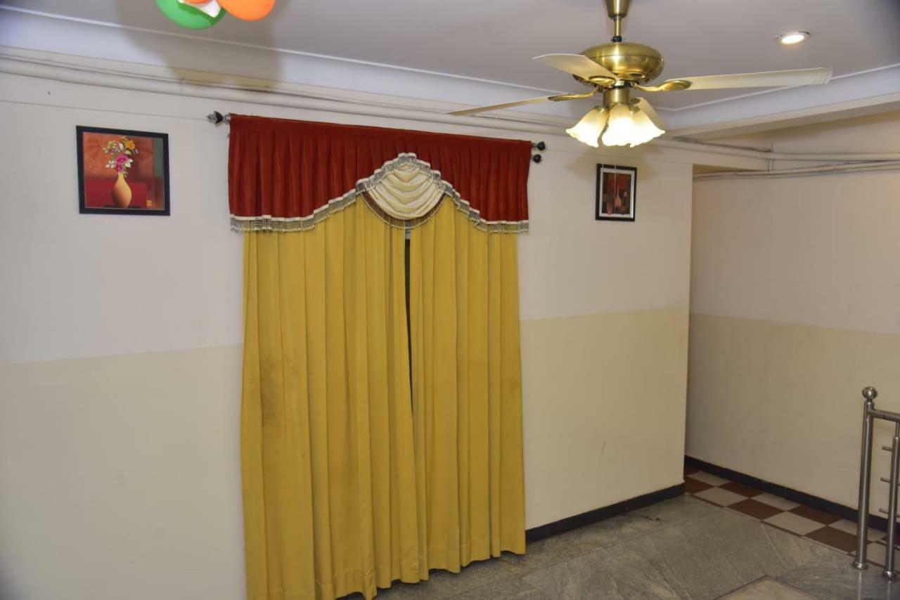 Raj Residency Hotel Mysore Buitenkant foto